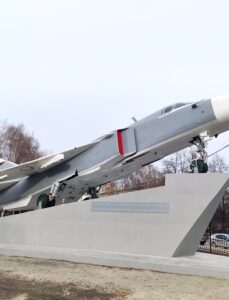 СУ-24 на территории НГТУ