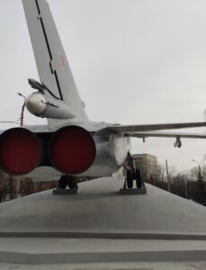 СУ-24 на территории НГТУ