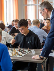 Дружеский шахматный матч «Выпускники против студентов» в честь 75-летия НГТУ