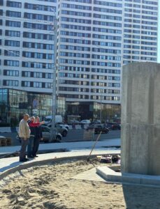 Мэр Новосибирска проинспектировал ход работ по созданию памятника Г.П. Лыщинскому